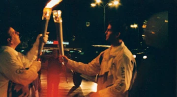 2008年8月，全体橙树人参与奥运 圣火传递活动，身体力行支持奥运。
